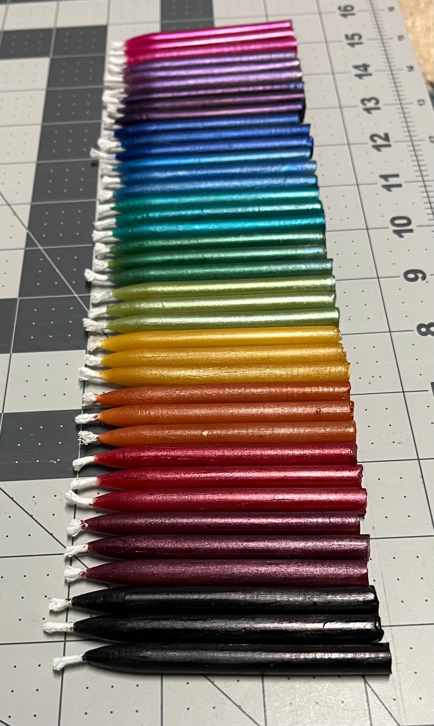 100% Pure Beeswax Candle-Pure Beeswax Candle-Pretty Colors-Birthday-Celebration-Meditation -Tiny Candles Set of 10 20 30