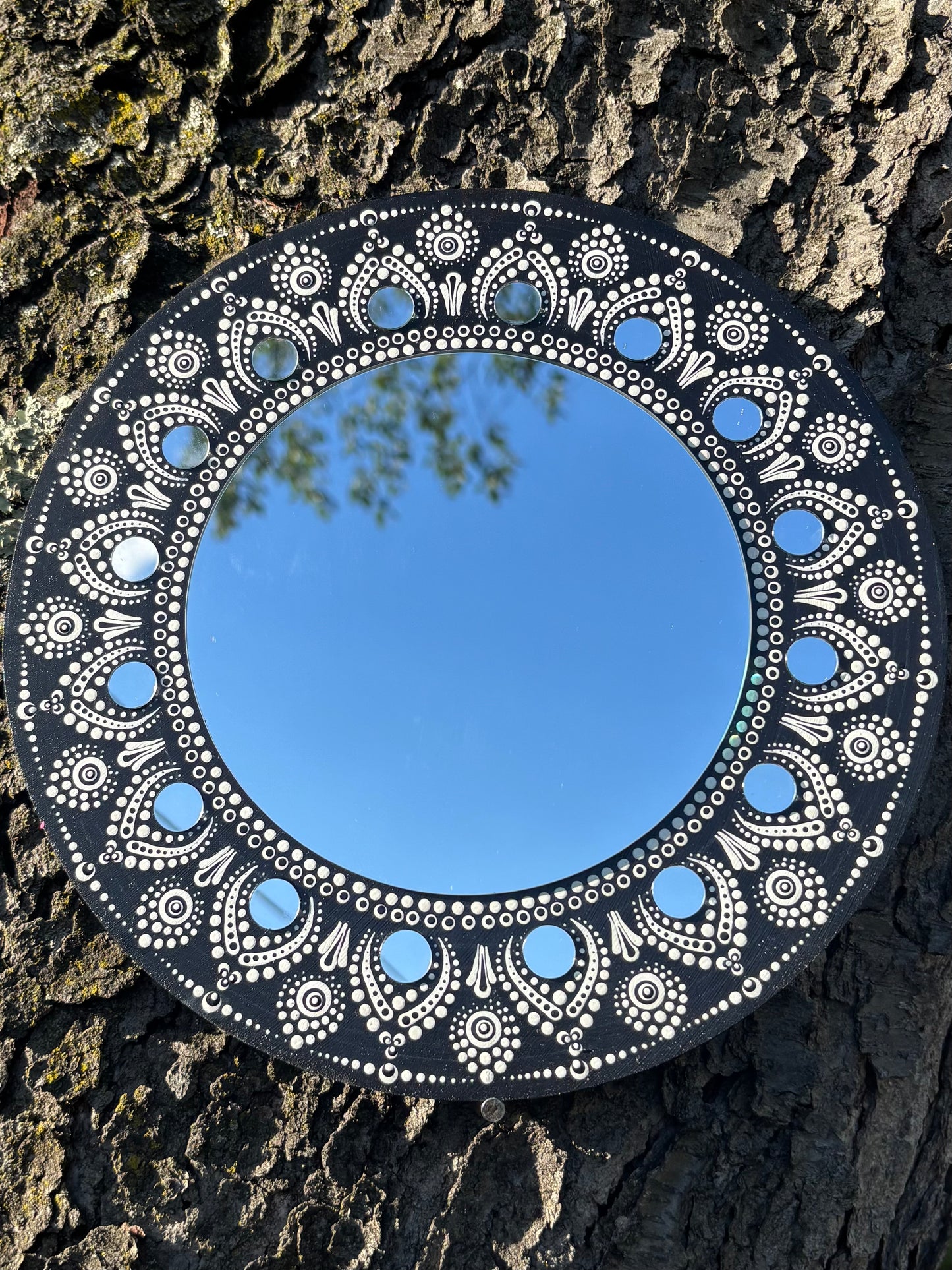 Hand-Painted Mandala Mirror — Moonlit Lace
