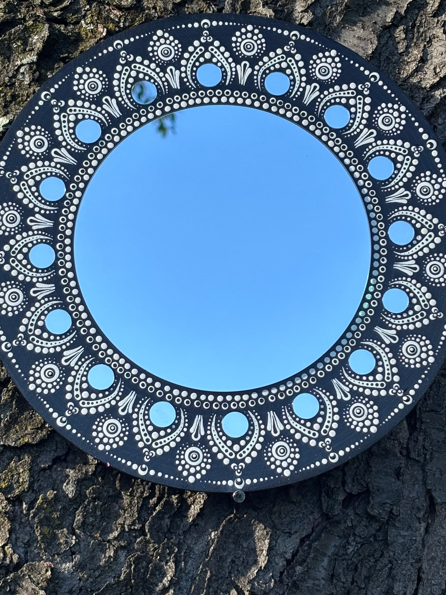 Hand-Painted Mandala Mirror — Moonlit Lace