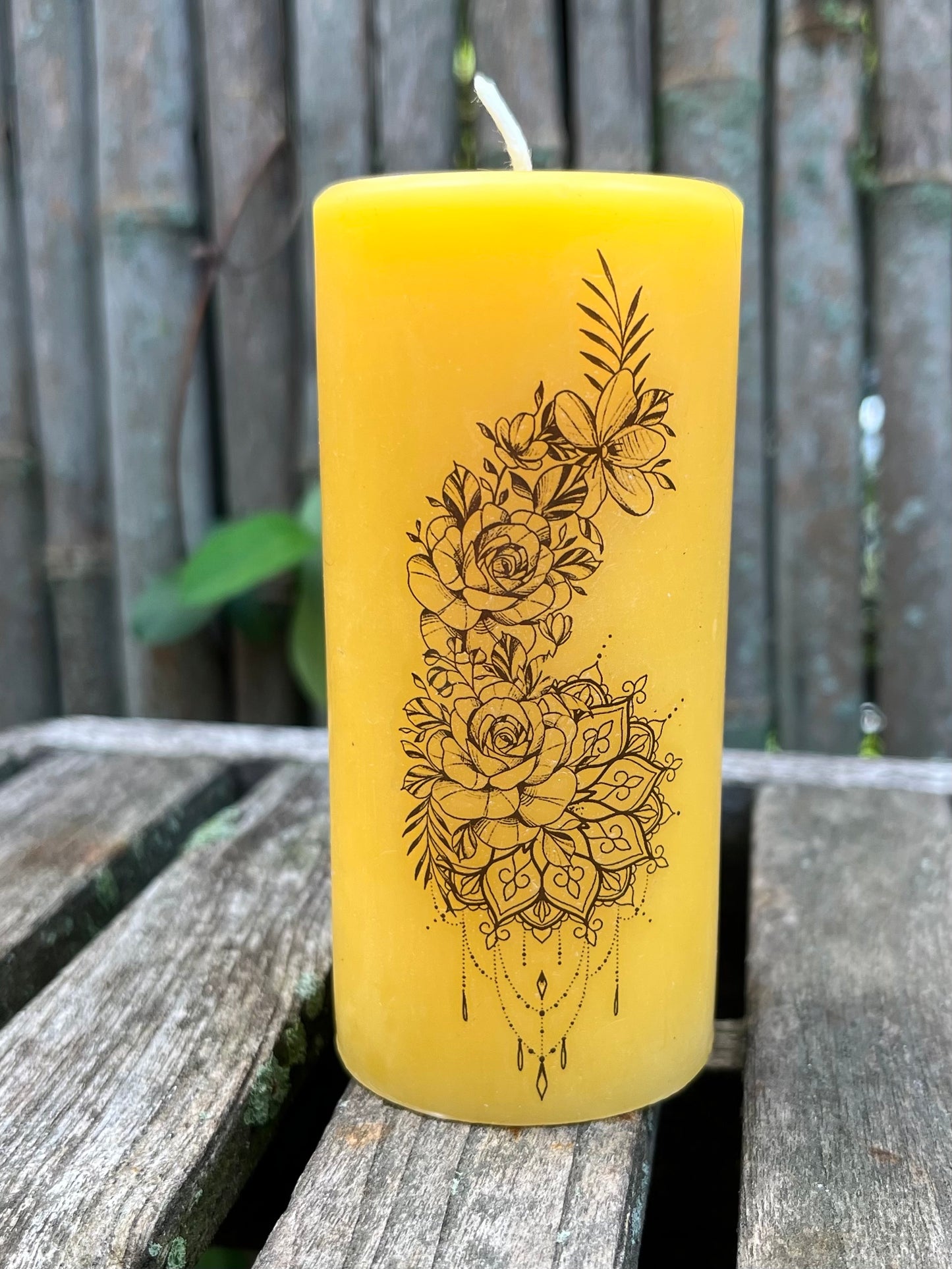 100% PURE Beeswax Pillar Flower Dream Catcher Candle