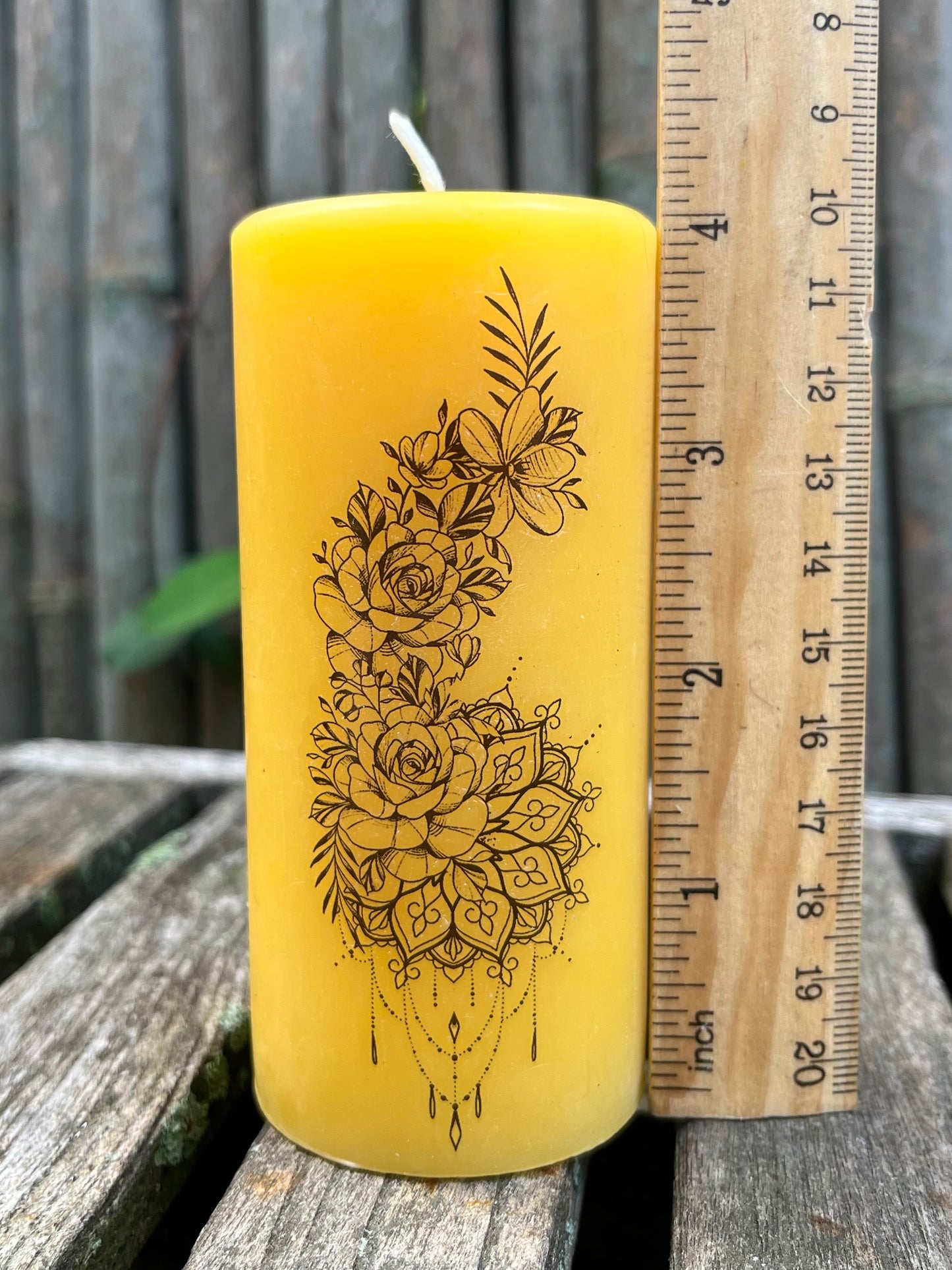 100% PURE Beeswax Pillar Flower Dream Catcher Candle